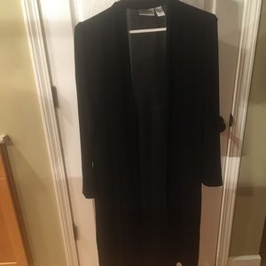 Chico’s traveler size 0, thin silky feel acetate and spandex fabric